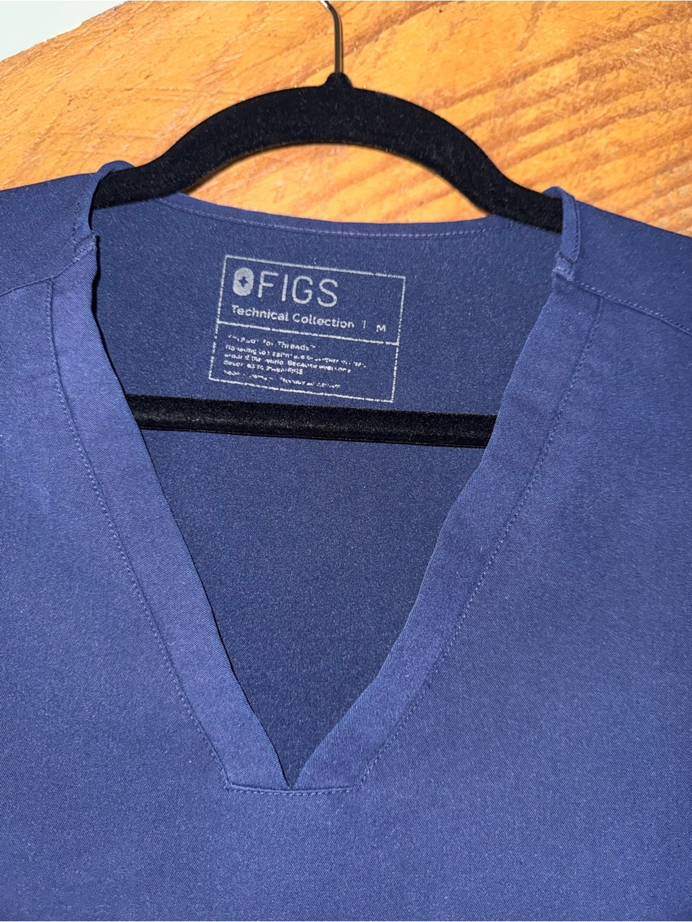 Figs Women's Navy Short Sleeve V-Neck Scrub Topi